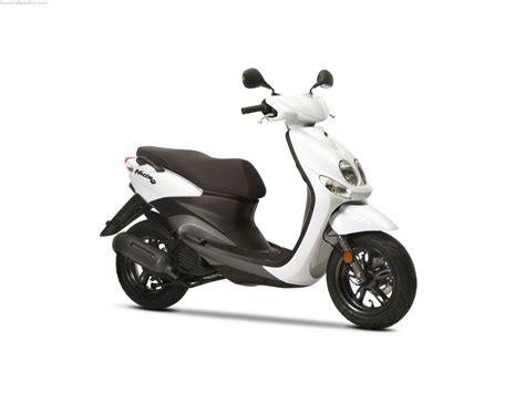 Revista Scooter: Nueva Yamaha Neo s 2013 de 50 cc y con ...