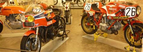 Revive las 24 Horas de Montjuic en el Museo de la moto de ...