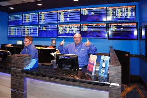 Rhode Lottery Selects IGT, William Hill to Run Sportsbooks