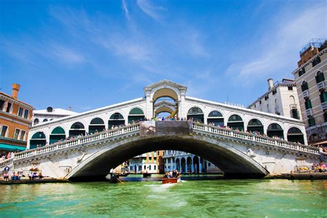 Rialto Bridge | Venice attractions, Italy tours, Venice photos