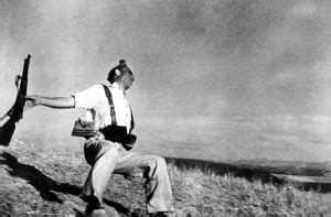 Robert Capa, la Muerte de un Miliciano ~ #UnaBuenaFoto ~ Infobae.com