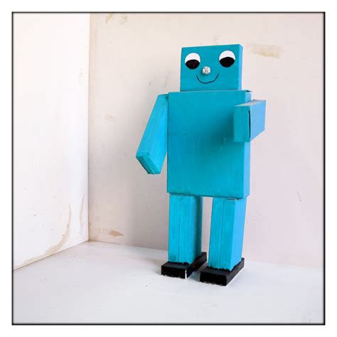 ROBOTS CON CAJAS | .imagenesola imagen y la educacion plastica y visual ...