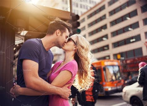 romantic couple kissing in LA | High Quality People Images ~ Creative ...