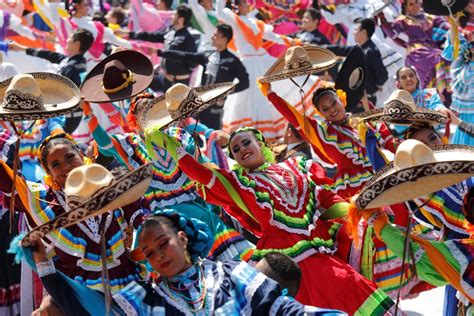 Rompe México récord Guinness de danza folclórica | Noticias de México ...