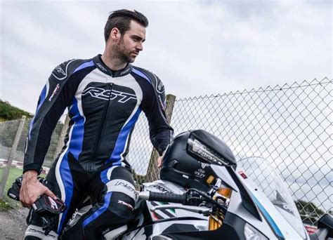 Ropa BMW para moto 2016, cascos, trajes y chaquetas