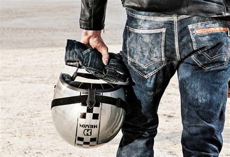 Ropa de moto Cafe Racer de Hevik | Cascos, Chaquetas y Guantes