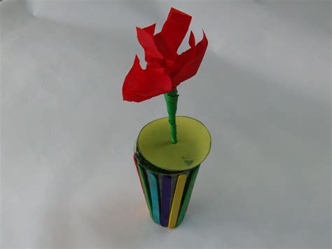 Rosa De Sant Jordi Manualitat : Rosa de Sant Jordi con Pintura de Dedos ...