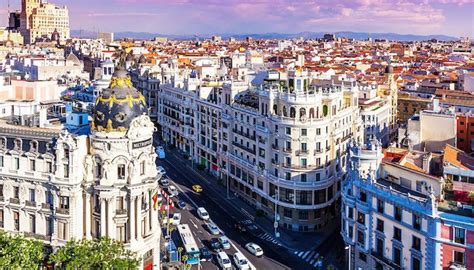Running in Madrid, Spain: Best Routes and Places to Run