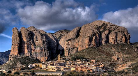 Ruta de Huesca a Jaca por los pueblos y monumentos más emblemáticos ...