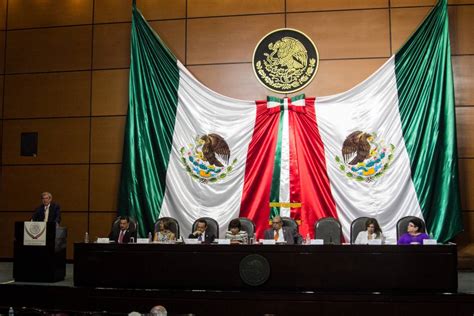 ᐅ ¿Cómo funciona el gobierno en México? ️ » Cómo Funciona
