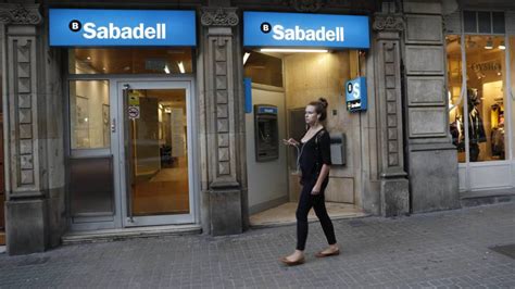 ᐅ Cómo Reclamar al Banco Sabadell ️ » Cómo Reclamar