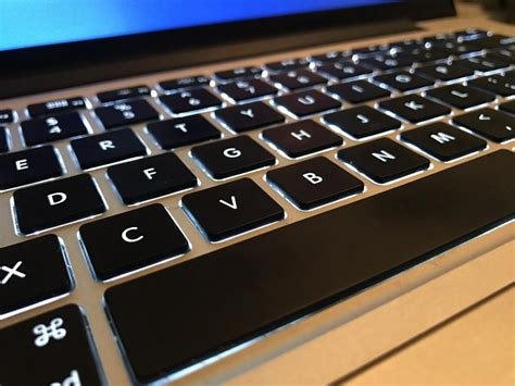 ¿Sabes cómo limpiar el teclado del ordenador? | Noticias ...