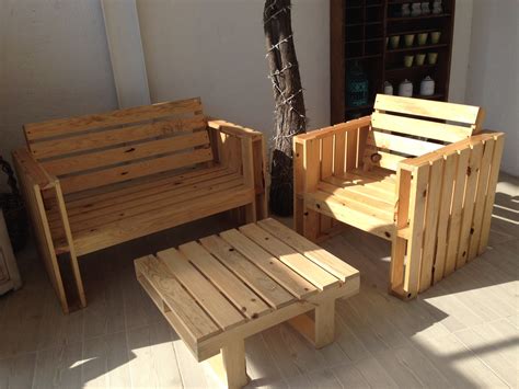 Sala de tarima | Wood bench outdoor, Outdoor furniture ...