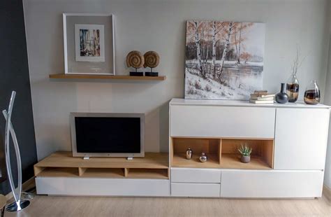 Salón nórdico en madera de roble y blanco | Muebles para ...