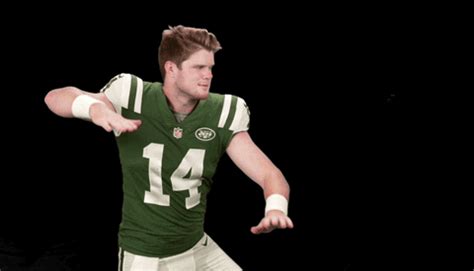 Sam Darnold GIFs   Get the best GIF on GIPHY