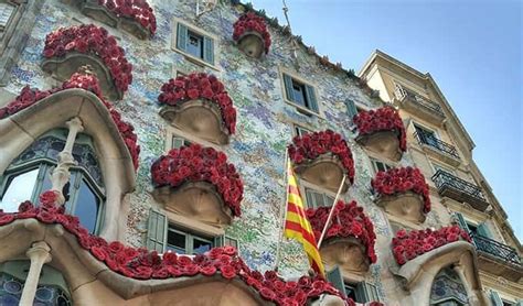 Sant Jordi 2019: What to do in Barcelona   World Experience