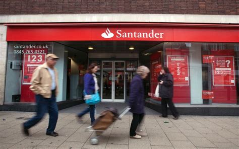 Santander launches new 5pc regular savings account