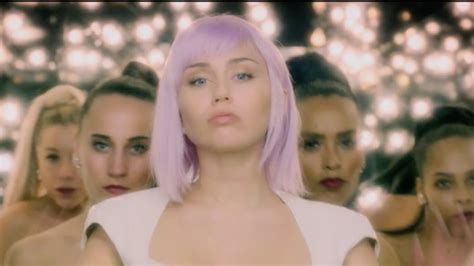 ‘Black Mirror’ Season 5 Trailer With Miley Cyrus: Netflix ...