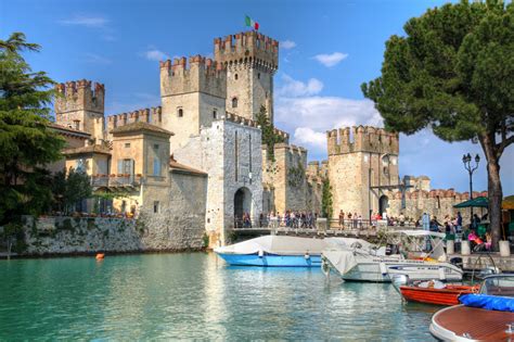 Scaliger Castle on Lake Garda, Italy jigsaw puzzle in ...