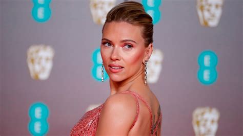 Scarlett Johansson Is Launching a Skin Care Line in 2022 | Allure