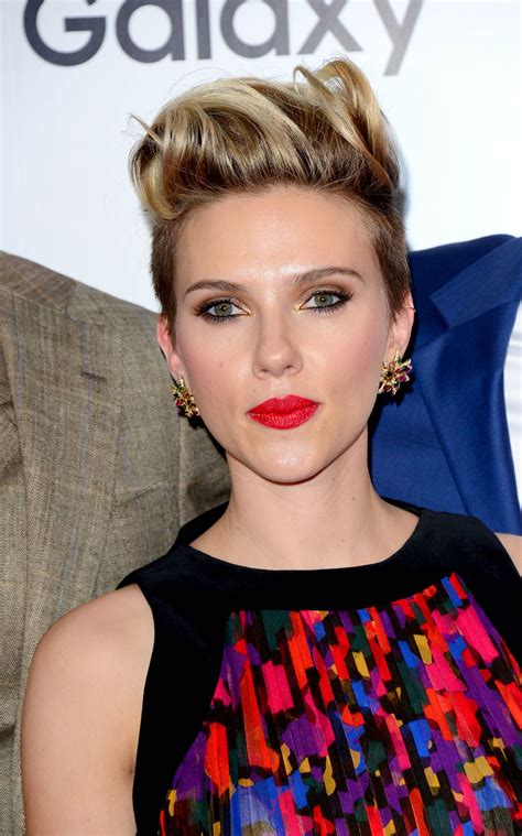 Scarlett Johansson – Avengers: Age Of Ultron Premiere in London ...