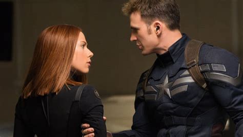 Scarlett Johansson y Chris Evans: ¿Ocurrirá una relación entre la Viuda ...