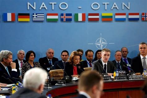 Se cumplen 34 años de la entrada de España en la OTAN