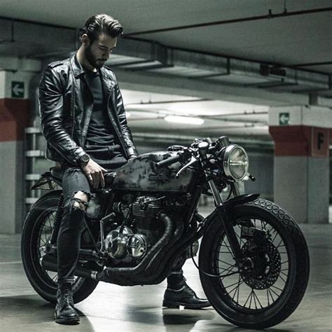 See this Instagram photo by @caferacergram • 11.4k likes | Bike racers ...