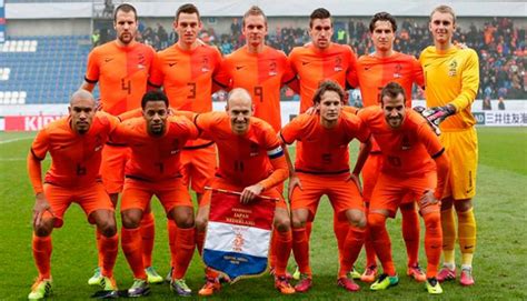 Selección de Holanda busca nuevo entrenador para las ...
