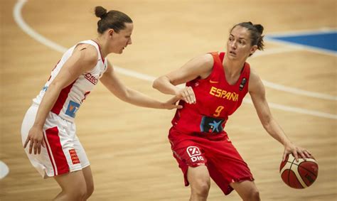 Selección femenina de baloncesto: Laia Palau confirma su ...