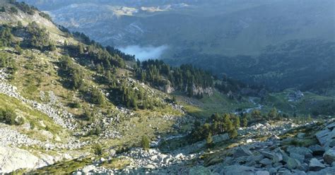Senderismo en el Pirineo: La mítica ruta GR 11 o Senda ...