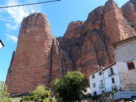 Sendero circular por los mallos de Riglos | AristaSur