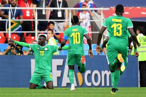 Senegal desarma a Polonia y logra el primer triunfo ...