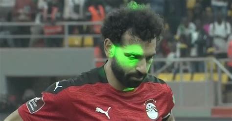 Senegal vs. Egipto, un partido en el que las luces láser ...