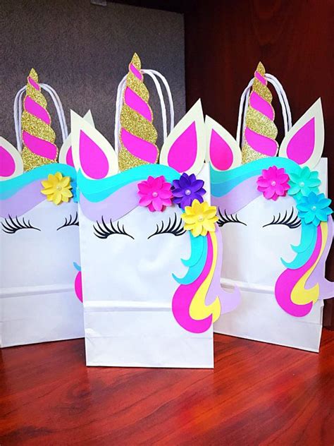 Set of 5 LARGE Unicorn Party Gift Bags // Unicorn party ...