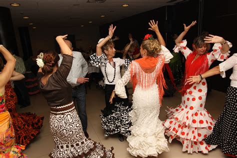 Sevillanas en escuela de baile y danza Le Bal