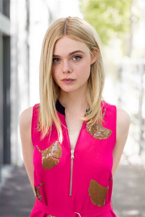 Sexy Beautiful Babes: Elle Fanning – Photoshoot for USA ...