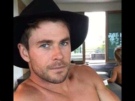 Shirtless Chris Hemsworth in hilarious Instagram video ...
