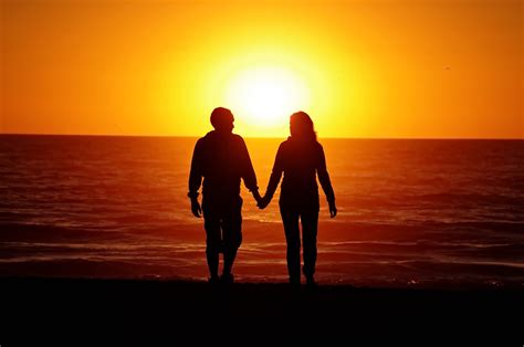 Silueta De Pareja Feliz : 10 consejos para ser feliz con tu pareja ...