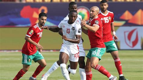 Sin pausas en la Copa de África pese al fuerte calor