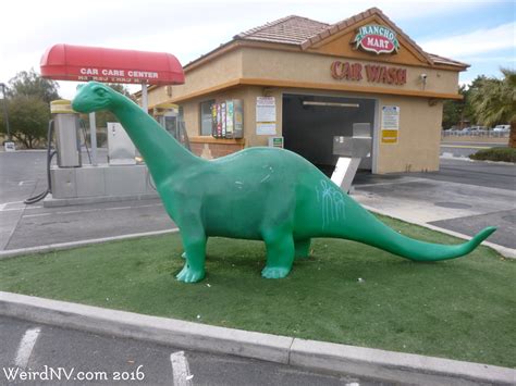 Sinclair Dinosaurs   Weird Nevada