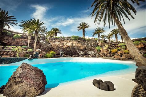 Single Holidays in Lanzarote, Canary Islands. Travel One