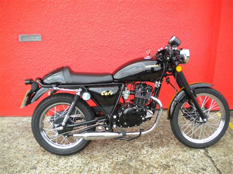Sinnis Cafe Racer 125 :: Manleys Motorcycles