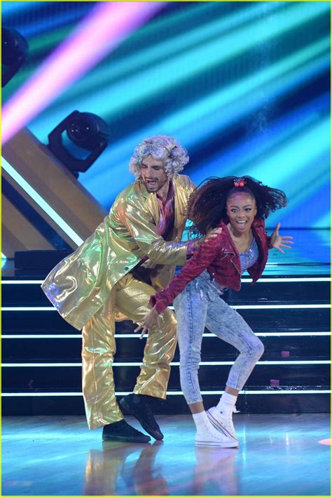 Skai Jackson Goes Back To The Future On  Dancing With The ...