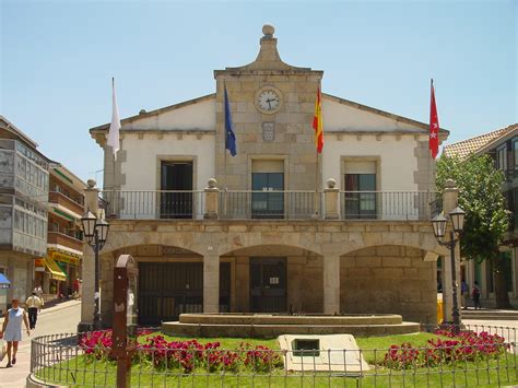 Skeda:Ayuntamiento de Galapagar.jpg   Wikipedia