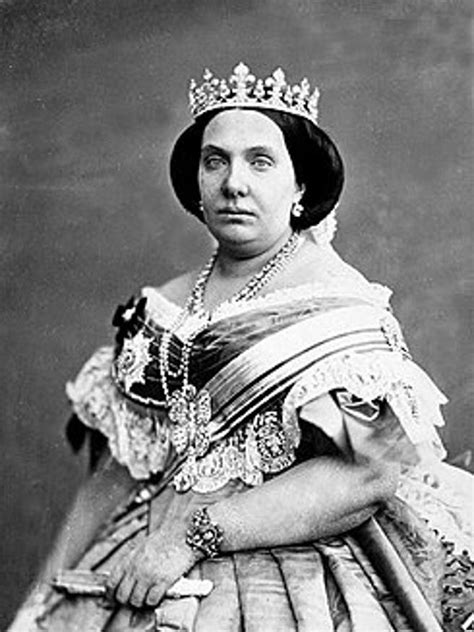 “La reina Isabel II ha sido cruelmente tratada por ser mujer”