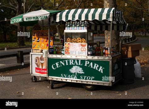 Snack carro en Central Park, New York City Fotografía de stock   Alamy