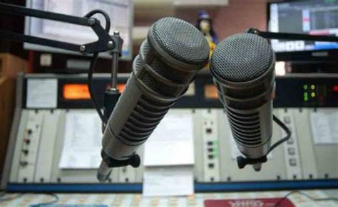 SNTP: han cerrado 49 estaciones de radio y televisoras en lo que va del año