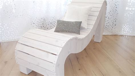 Sofa tantrico hecho de palets reciclados, renatodecoracion ...