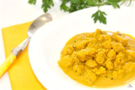 Soja texturizada al curry amarillo   La Grosella   Comida para llevar ...